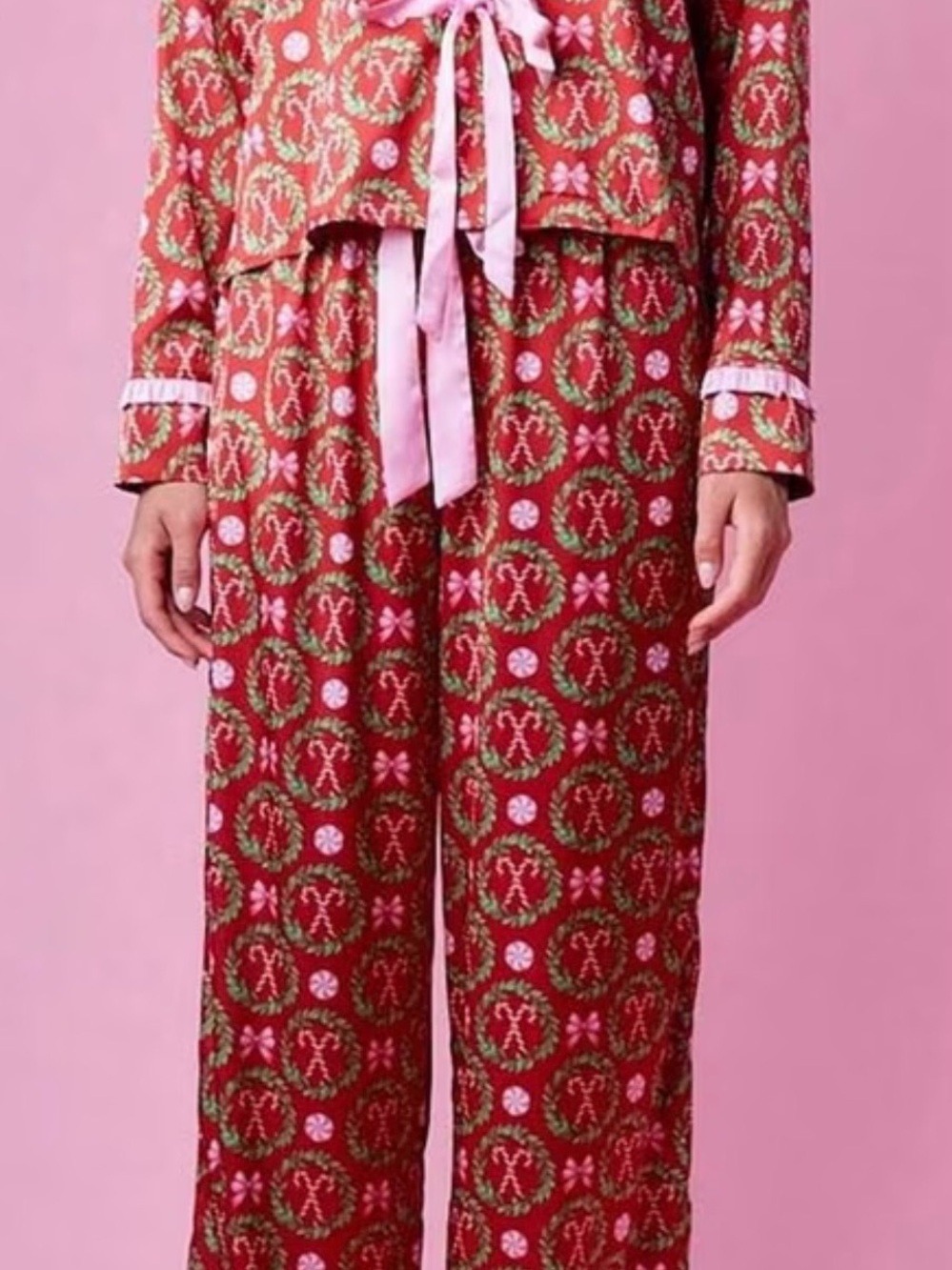 Holiday Patterned Women's Pajama Set